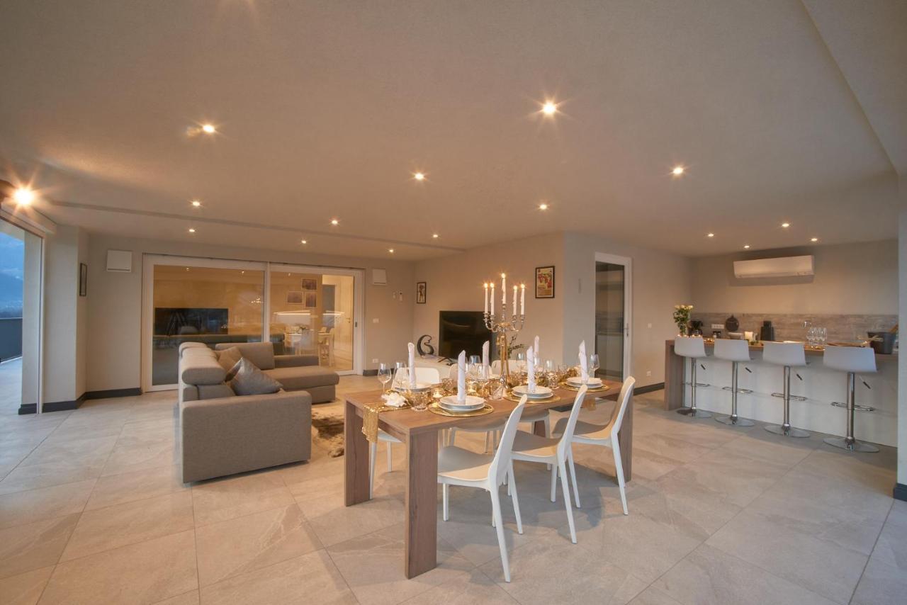 Penthouse & Garden - Luxury Apartment Postal / Burgstall ภายนอก รูปภาพ