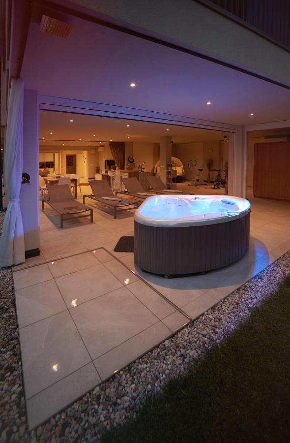 Penthouse & Garden - Luxury Apartment Postal / Burgstall ภายนอก รูปภาพ